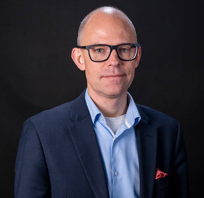 Peter Hjelmström